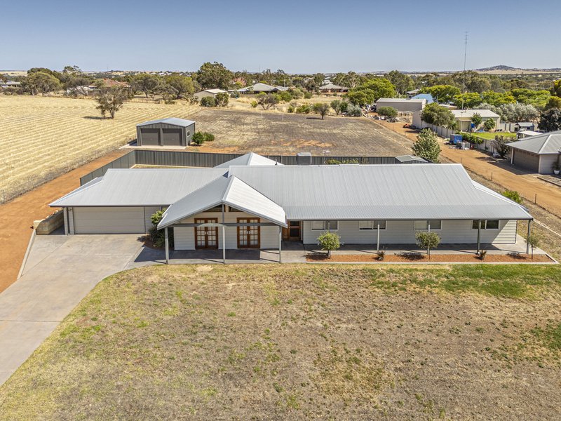 29 Loton Drive, Northam WA 6401