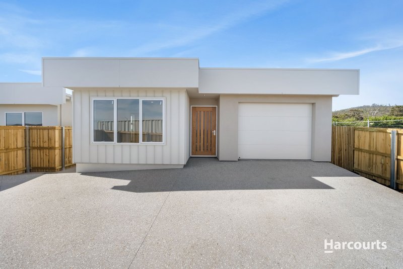 2/9 Lowmore Avenue, Rokeby TAS 7019