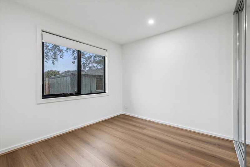 Photo - 2/9 Lumeah Crescent, Ferntree Gully VIC 3156 - Image 2