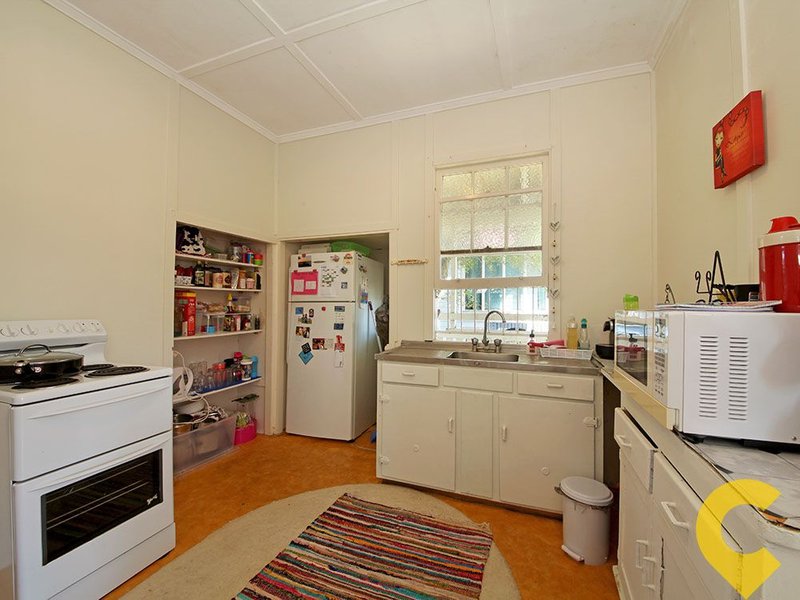 Photo - 29 Macdonnell Road, Margate QLD 4019 - Image 4