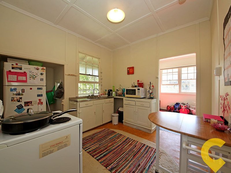 Photo - 29 Macdonnell Road, Margate QLD 4019 - Image 6