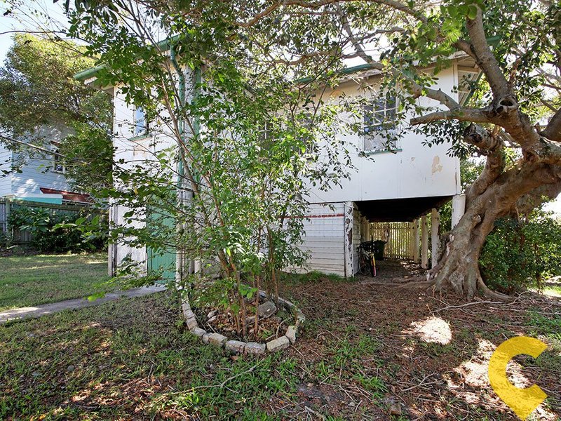 Photo - 29 Macdonnell Road, Margate QLD 4019 - Image 11