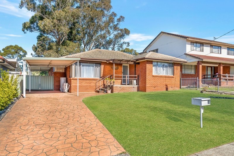 Photo - 29 Macleay Street, Greystanes NSW 2145 - Image 2