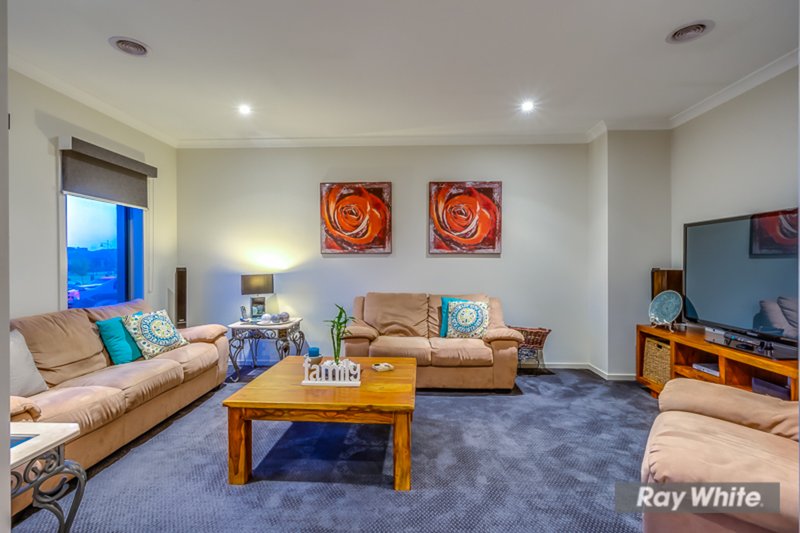 Photo - 29 Malibu Boulevard, Point Cook VIC 3030 - Image 6