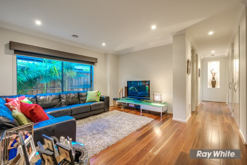 Photo - 29 Malibu Boulevard, Point Cook VIC 3030 - Image 10