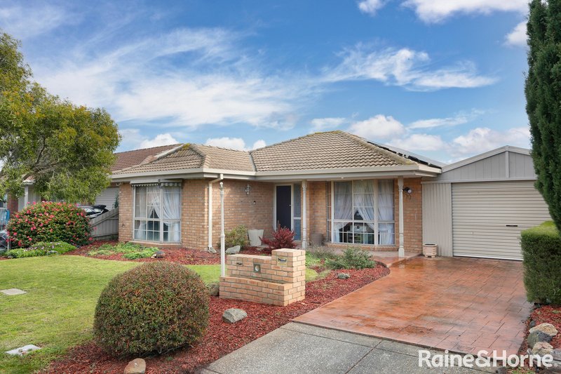 29 Manuka Place, Meadow Heights VIC 3048