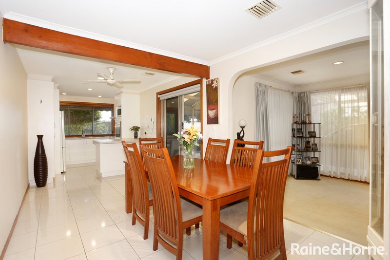 Photo - 29 Manuka Place, Meadow Heights VIC 3048 - Image 6