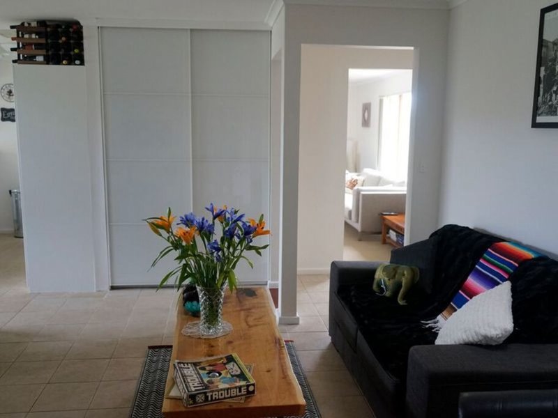 Photo - 29 Manunda Way, Hallett Cove SA 5158 - Image 8