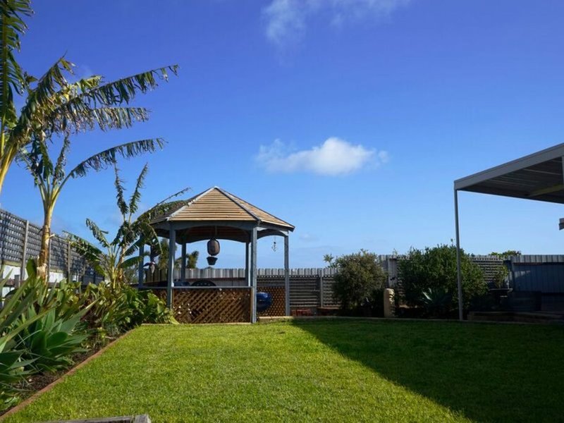 Photo - 29 Manunda Way, Hallett Cove SA 5158 - Image 13