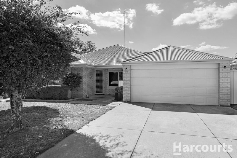 29 Mariners Cove Drive, Dudley Park WA 6210