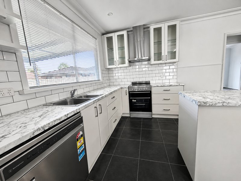 Photo - 29 Marlborough Road, Bayswater VIC 3153 - Image 2