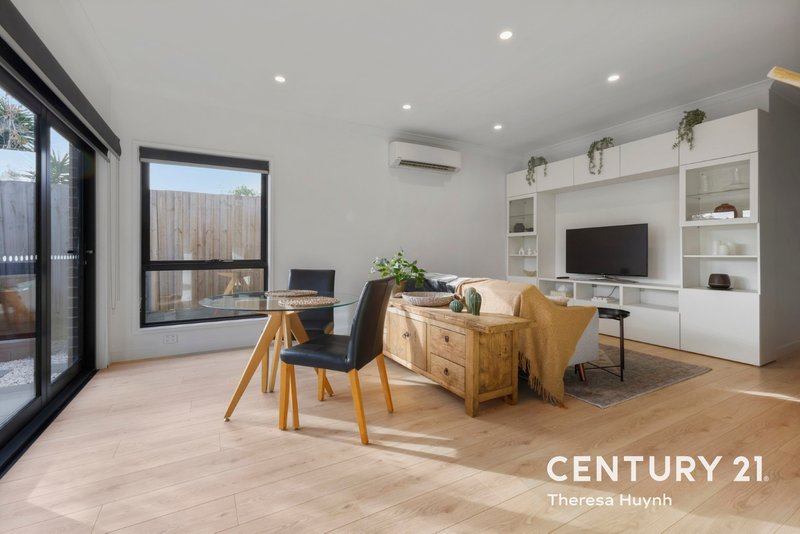Photo - 2/9 Marlene Court, Springvale VIC 3171 - Image 3