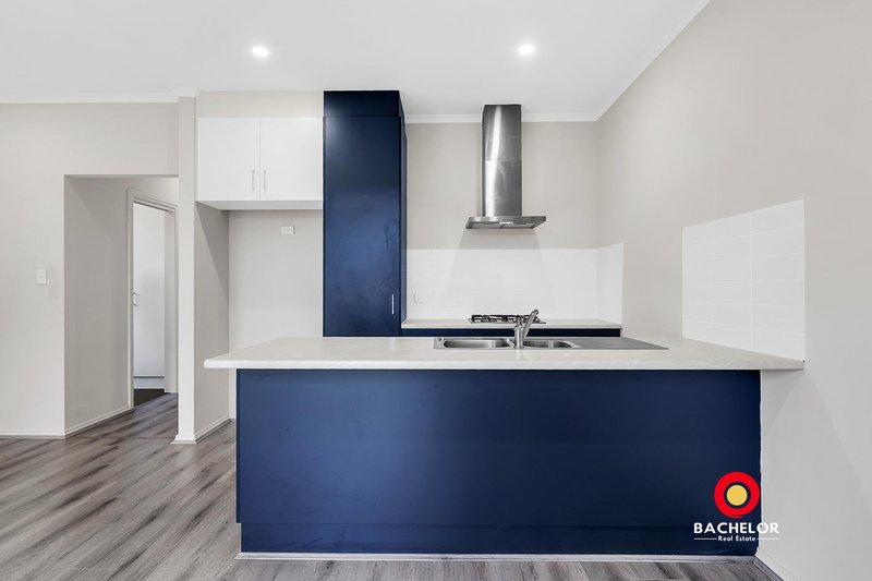 Photo - 29 Martello Avenue, Mount Barker SA 5251 - Image 5