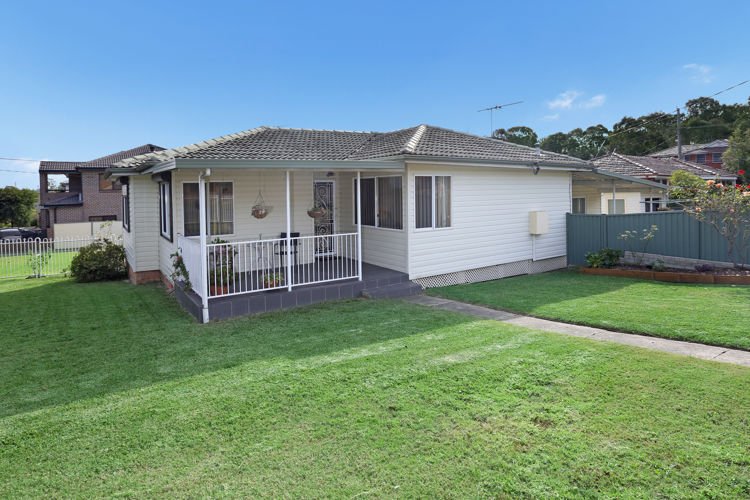 29 Martin Crescent, Merrylands NSW 2160