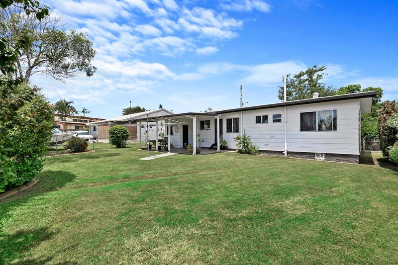 Photo - 29 Martin Street, Point Vernon QLD 4655 - Image 12