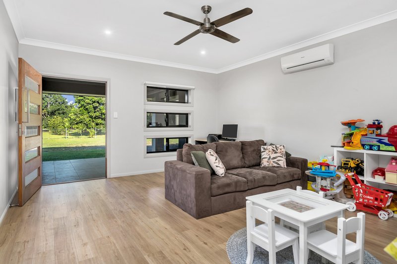 Photo - 29 Martinuzzi Close, New Harbourline QLD 4858 - Image 21