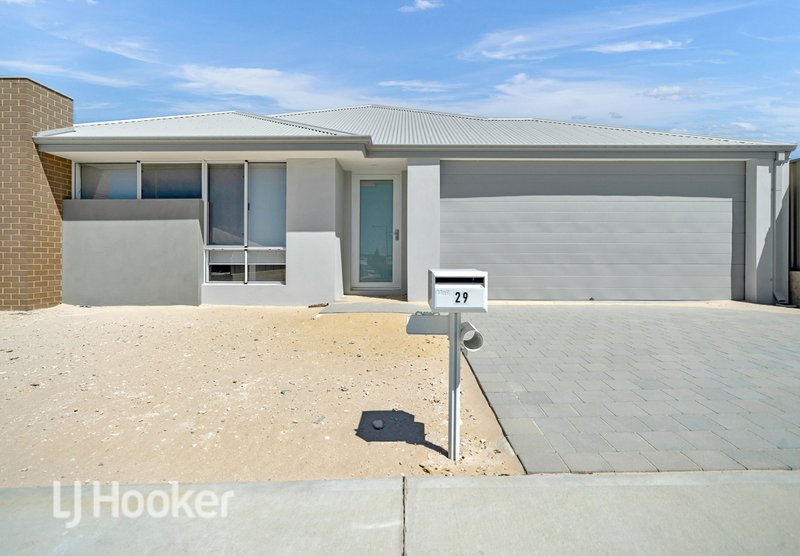 Photo - 29 Mayflower Avenue, Alkimos WA 6038 - Image 2