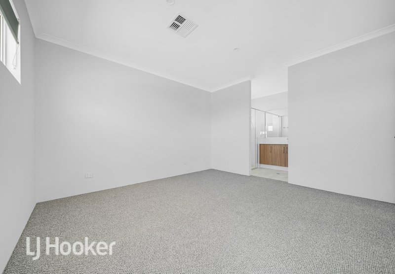 Photo - 29 Mayflower Avenue, Alkimos WA 6038 - Image 4