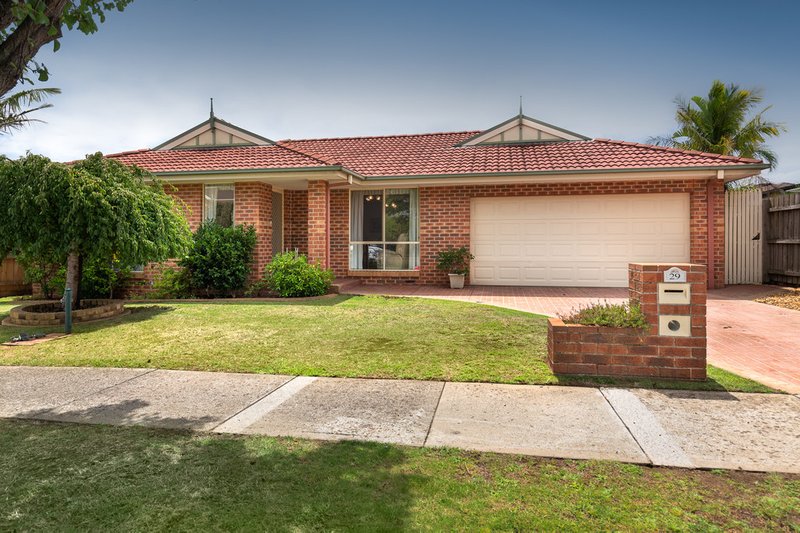 29 Mccubbin Way, Berwick VIC 3806