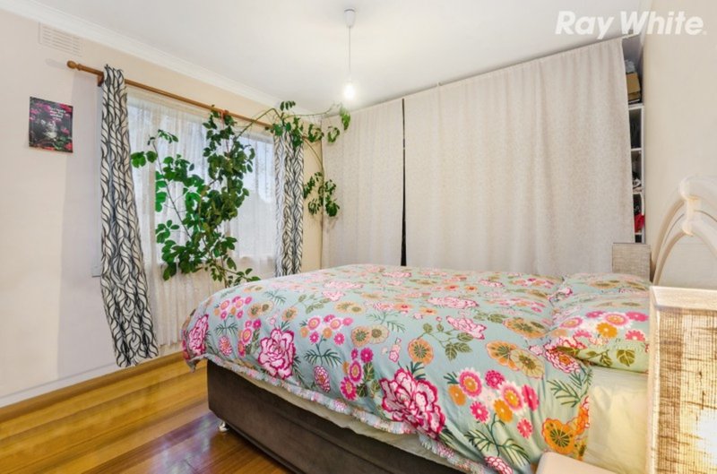 Photo - 29 Mcfees Road, Dandenong North VIC 3175 - Image 6