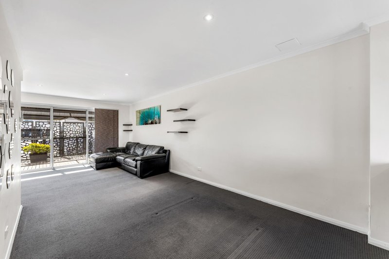 Photo - 29 Mcgovern Street, Casey ACT 2913 - Image 6