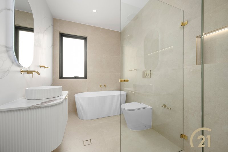 Photo - 29 Mcgowen Crescent, Liverpool NSW 2170 - Image 16