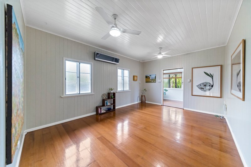 Photo - 29 Mchardie Street, Gulliver QLD 4812 - Image 2