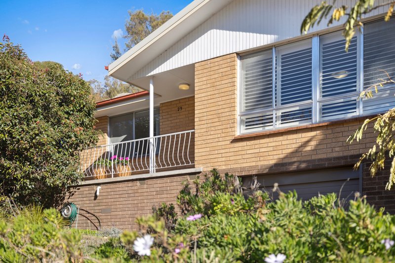 Photo - 29 Mcinnes Street, Weston ACT 2611 - Image 3