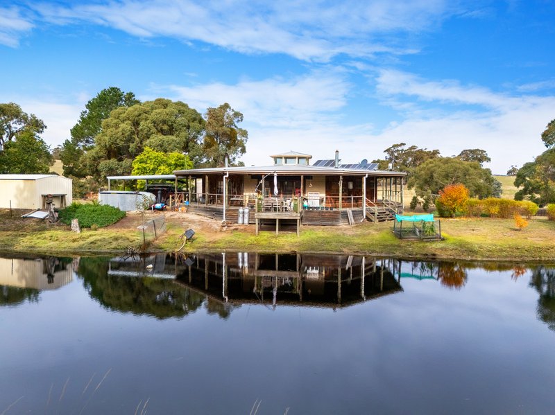 Photo - 29 Mcintoshs Lane, Snake Valley VIC 3351 - Image 1