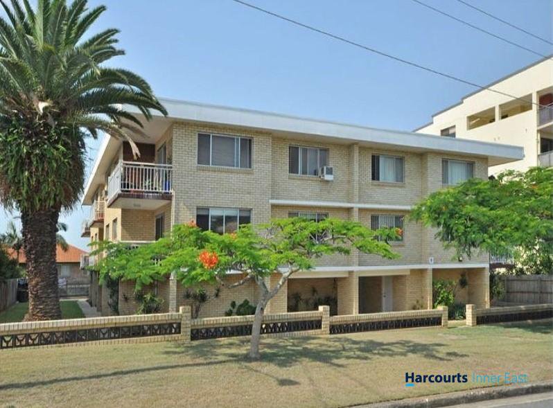 Photo - 2/9 Mcmaster Street, Nundah QLD 4012 - Image 4