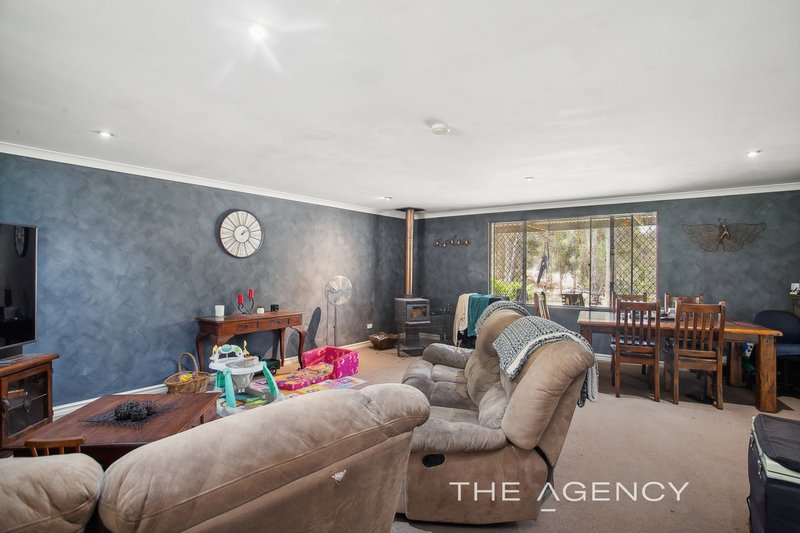 Photo - 29 Mcmullen Road, Wundowie WA 6560 - Image 6