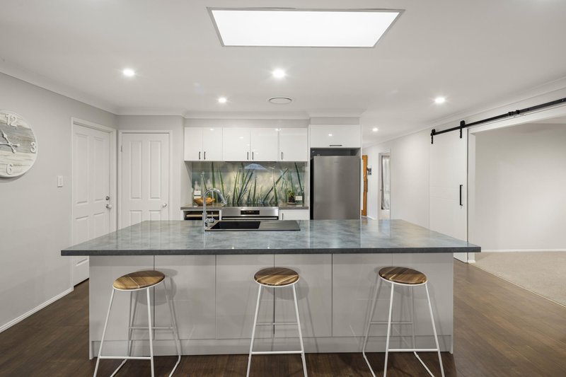 Photo - 29 Meadow Way, Upper Coomera QLD 4209 - Image 4