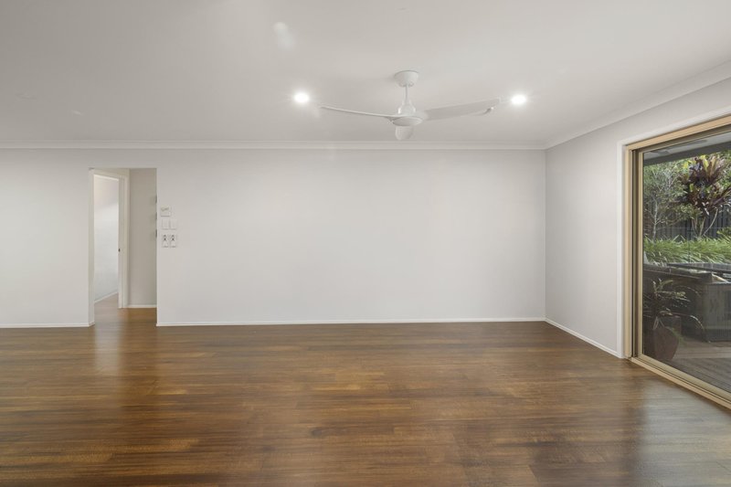 Photo - 29 Meadow Way, Upper Coomera QLD 4209 - Image 8