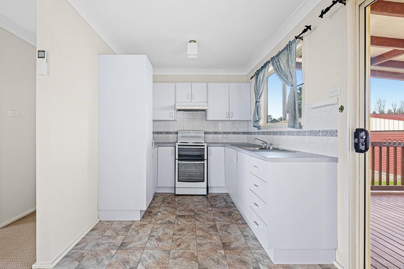 Photo - 29 Meakin Street, Tuross Head NSW 2537 - Image 10