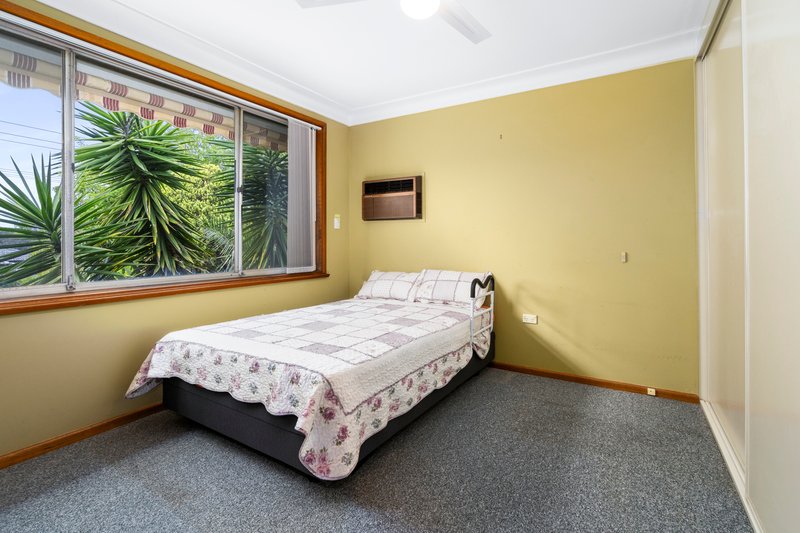 Photo - 29 Megalong Crescent, Campbelltown NSW 2560 - Image 11