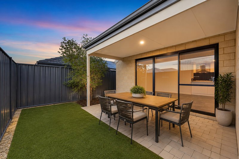 Photo - 29 Melbourne Loop, Hammond Park WA 6164 - Image 27