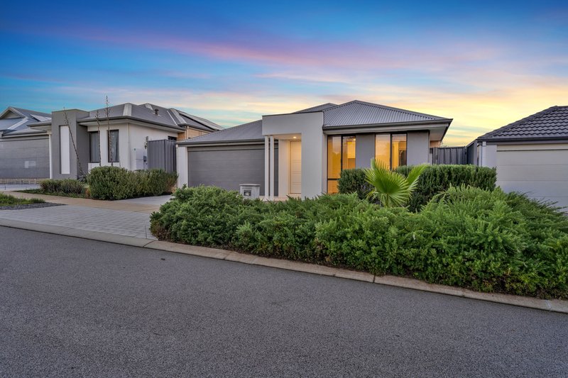 Photo - 29 Melbourne Loop, Hammond Park WA 6164 - Image 33