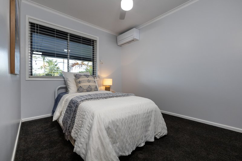 Photo - 29 Melody Street, Jamboree Heights QLD 4074 - Image 9