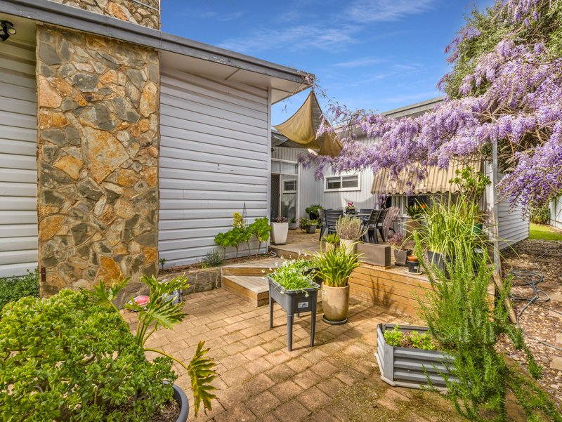 Photo - 29 Mepunga Avenue, Wangaratta VIC 3677 - Image 12