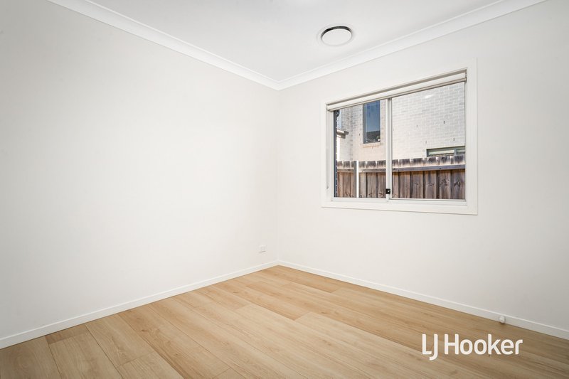 Photo - 29 Mesik Street (Tallawong) , Schofields NSW 2762 - Image 9