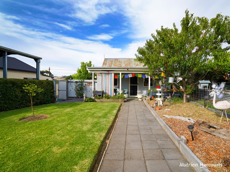 Photo - 29 Miller Street, Casterton VIC 3311 - Image 21