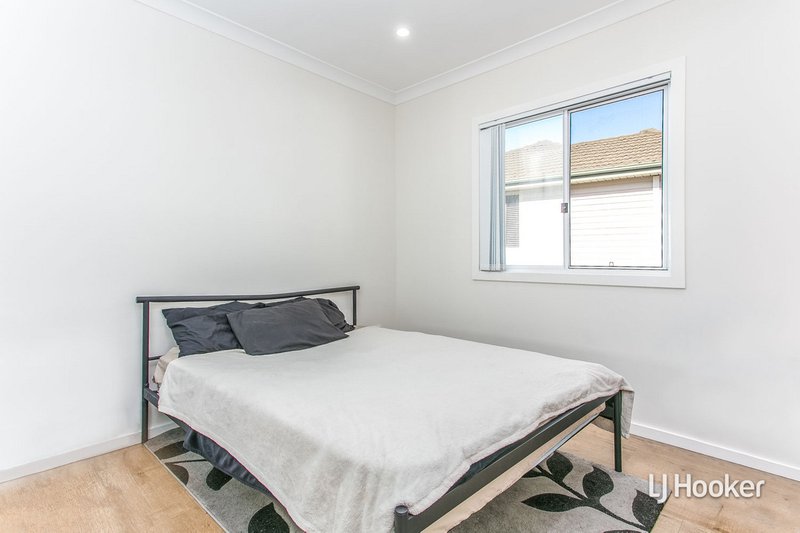 Photo - 29 Moffatt Drive, Lalor Park NSW 2147 - Image 6