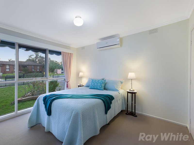 Photo - 29 Monash Drive, Mulgrave VIC 3170 - Image 7