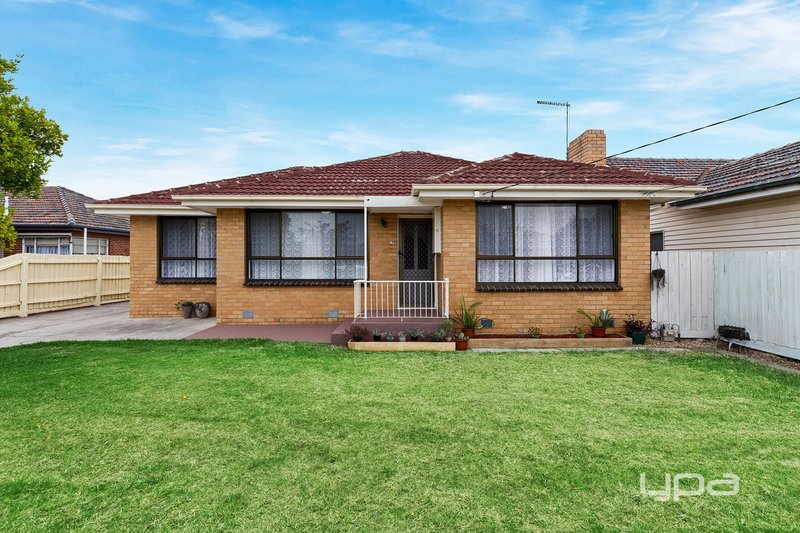 Photo - 29 Montasell Avenue, Deer Park VIC 3023 - Image 2