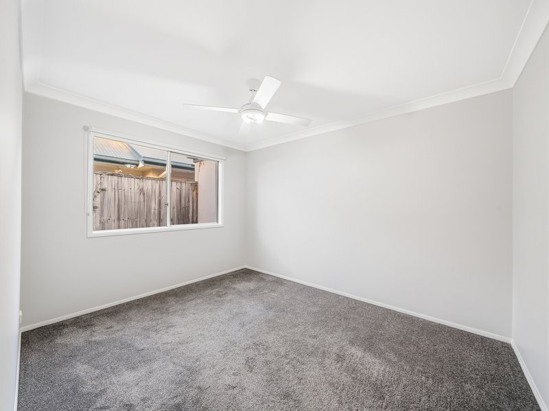 Photo - 29 Moorrinya Circuit, North Lakes QLD 4509 - Image 13