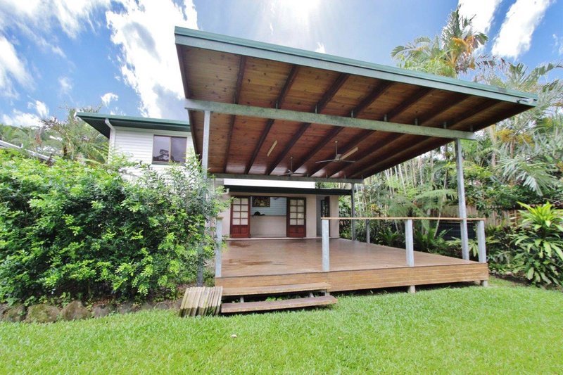 Photo - 29 Murchison Street, Whitfield QLD 4870 - Image 1