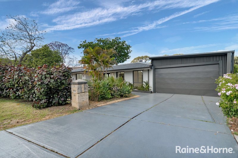 Photo - 29 Nannatee Way, Wanneroo WA 6065 - Image 2