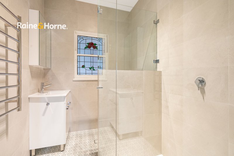 Photo - 29 Neptune Street, Umina Beach NSW 2257 - Image 5