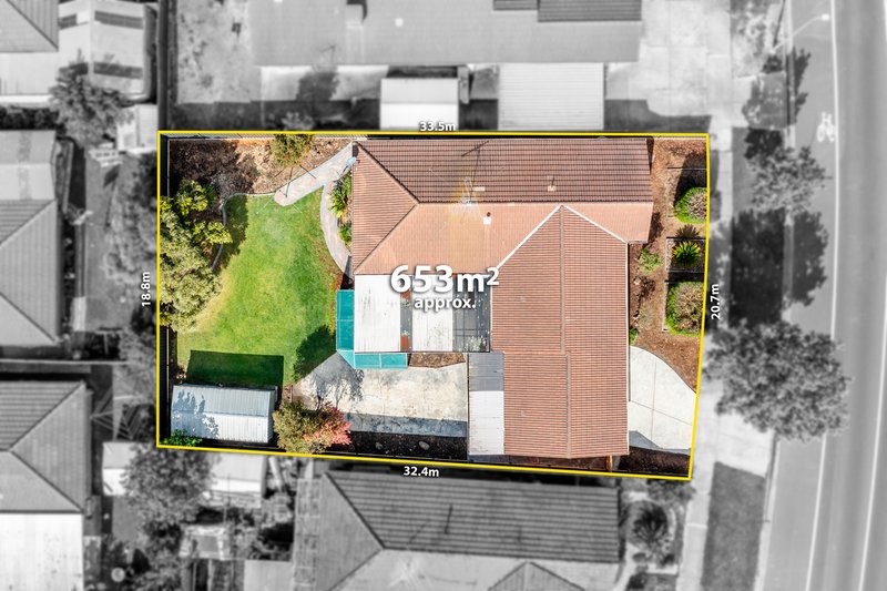 29 Newlyn Drive, Craigieburn VIC 3064