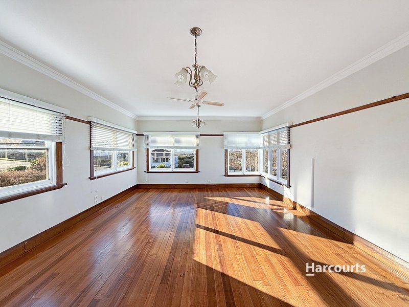 Photo - 29 Nixon Street, Devonport TAS 7310 - Image 2